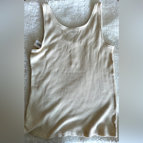 NWT GAP Waffle tank top - Picture 2 of 3